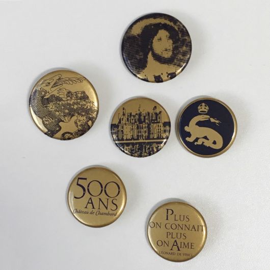 Chambord 500 ans- série de badges fond or-made in france © polygonia