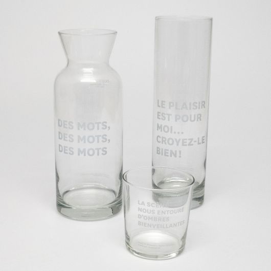 Comédie Française-set de verrerie avec différentes citations-carafe, vase, boite de 6 verrres-impression France © polygonia