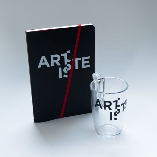 Musée Picasso - carnet et tasse en verre © polygonia