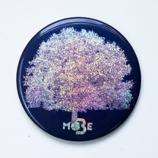 Mobe - badge made in France © polygonia